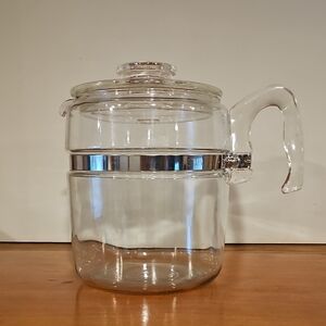 Vintage Pyrex Flameware 4- 6 Cup